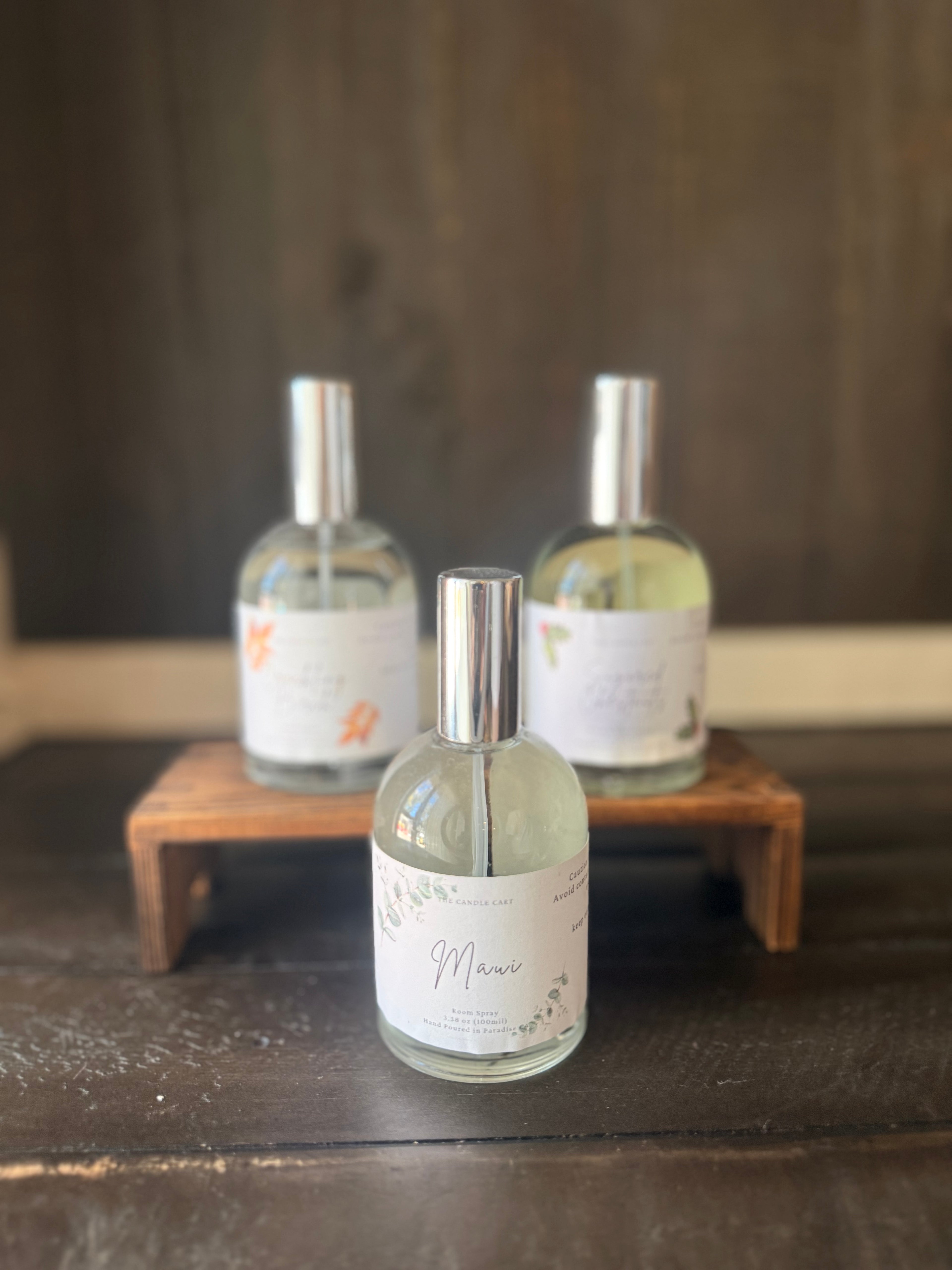 Festive Comfort: Signature Holiday Room & Linen Spray