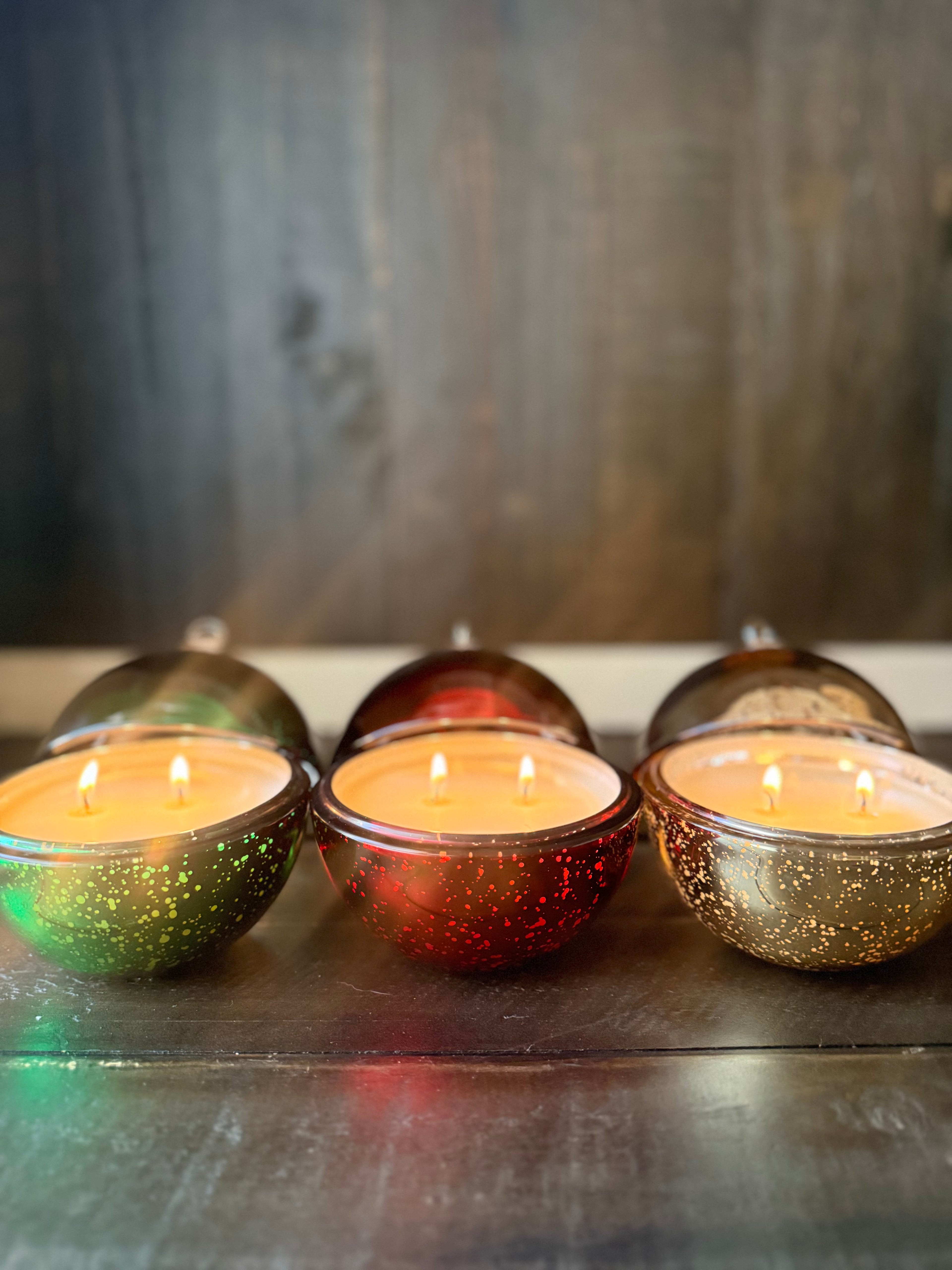 Festive Ornaments: 7 oz Candle Collection